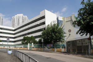 佛教善德英文中學 外观